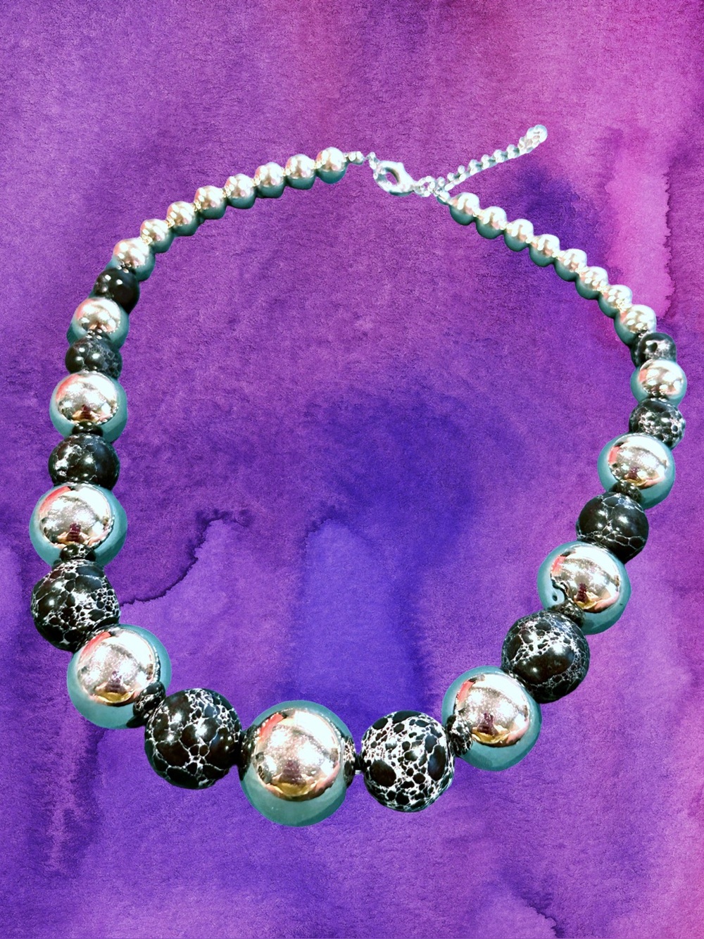 🆕Women’s Short Silver & Black Faux Marble Beaded Adjustable Necklace❤️❤️